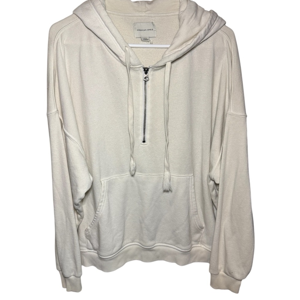 🍂 Cozy Up in Style – 3-Piece Hoodie & Sweater Bundle! 🧶